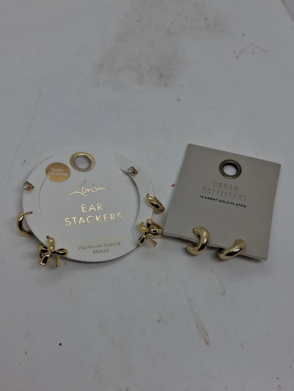 NWT Urban Outfitters Gold Chunky Mini Hoop Earrings